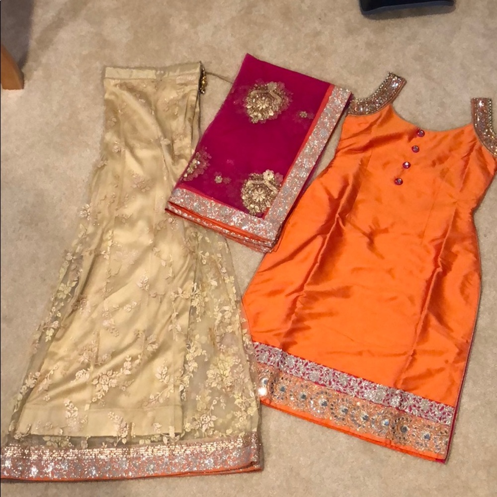 Indian Pakistani suit